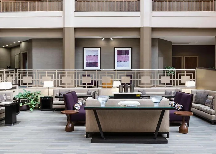 Embassy By Hilton Chicago North Shore Deerfield