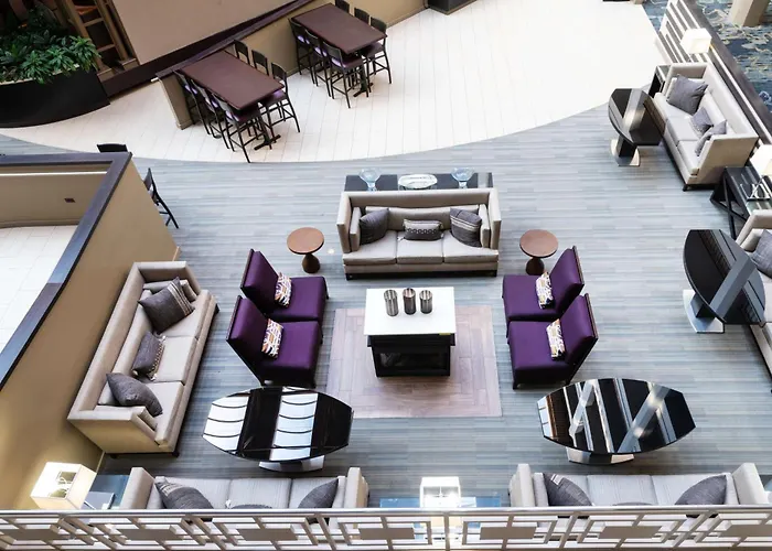 Embassy By Hilton Chicago North Shore
