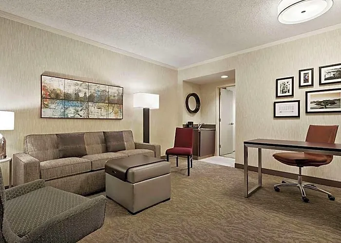 Embassy By Hilton Chicago North Shore Hotel Deerfield