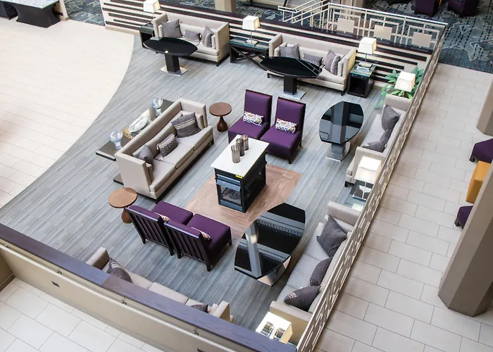 Embassy By Hilton Chicago North Shore