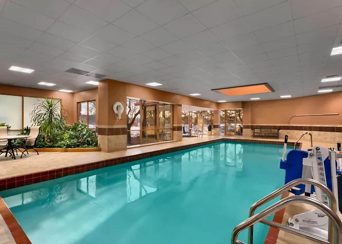 Embassy By Hilton Chicago North Shore 4* Deerfield